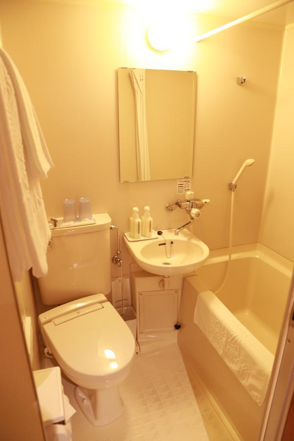 Hotel Plaza Arakawaoki Цутіура Екстер'єр фото