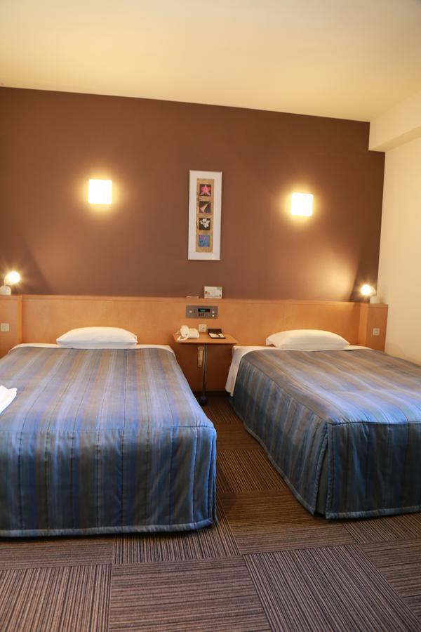 Hotel Plaza Arakawaoki Цутіура Екстер'єр фото